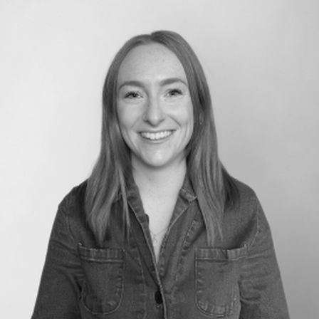 Photo of Hannah Groves
